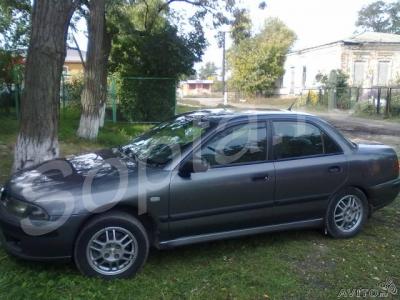 Mitsubishi carisma, 2002