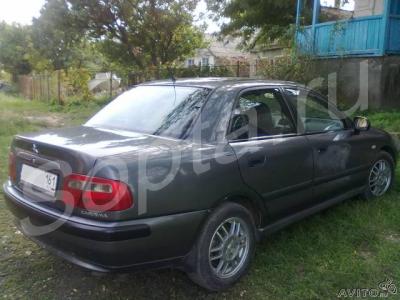 Mitsubishi Carisma, 2002