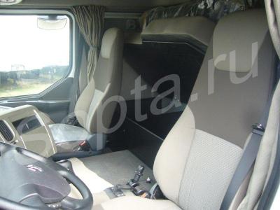����� Renault Premium 380.1